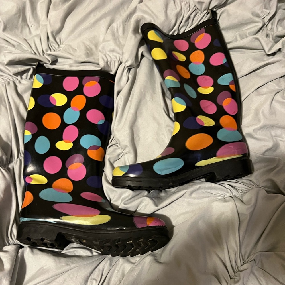 Rain boots